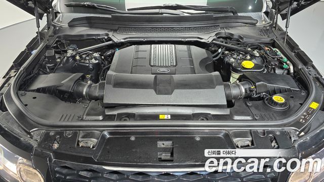 Land Rover Range Rover Sport (II) 5.0 SVR 2015 — фото 6