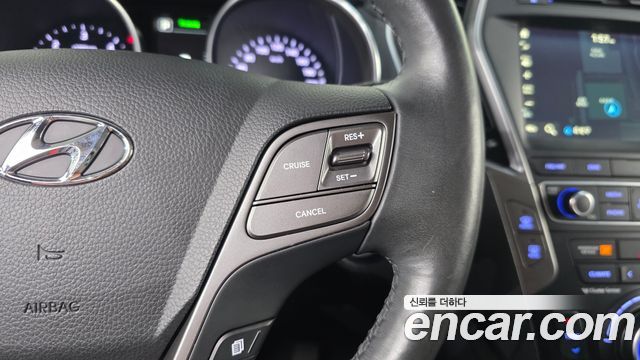 Hyundai Santa Fe The Prime Diesel 2.0 4WD Exclusive 2016 — фото 15