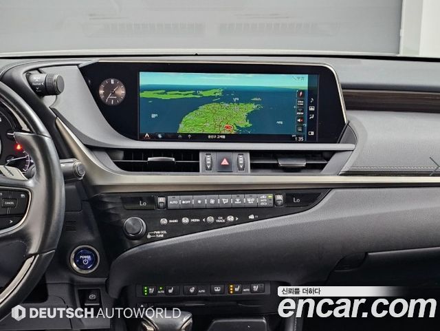 Lexus ES300h (VII) Luxury 2019 — фото 18