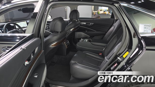 Kia K9 3.8 GDI AWD PlatinumⅢ 2020 — фото 11