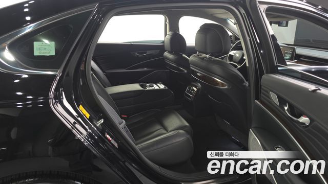 Kia K9 3.8 GDI AWD PlatinumⅢ 2020 — фото 12
