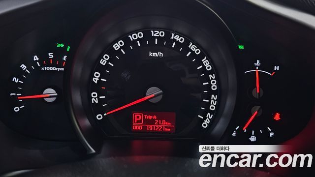 Kia Sportage R Diesel 2WD Trendy 2015 — фото 8