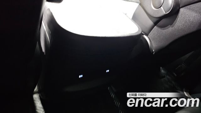 Hyundai Staria Cargo 5-Seater Modern 2022 — фото 18