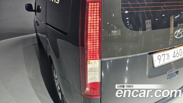 Hyundai Staria Cargo 5-Seater Modern 2022 — фото 23