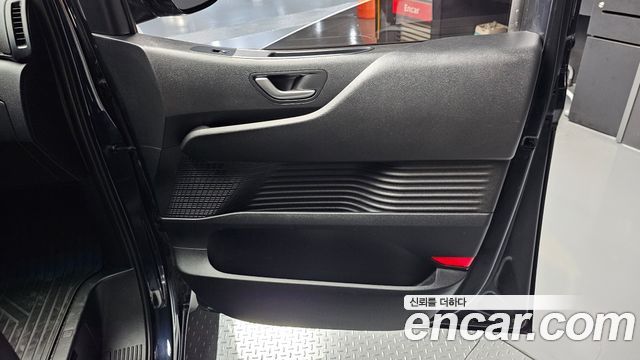 Hyundai Staria Cargo 5-Seater Modern 2022 — фото 25