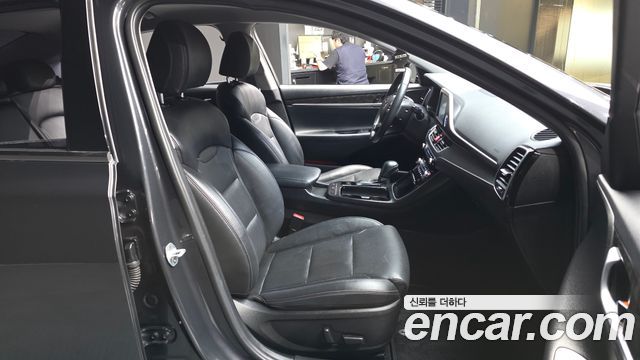 Hyundai Grandeur (IG) 2.4 Modern 2018 — фото 11