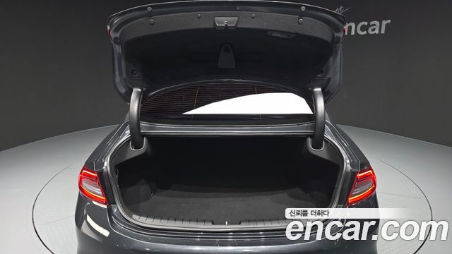 Hyundai Grandeur (IG) 2.4 Modern 2018 — фото 20