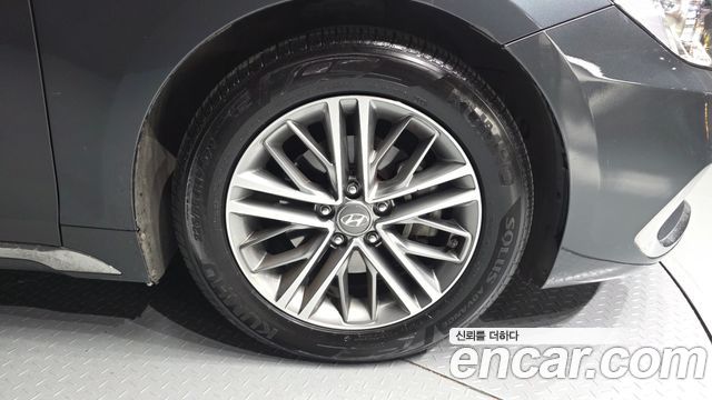 Hyundai Grandeur (IG) 2.4 Modern 2018 — фото 21