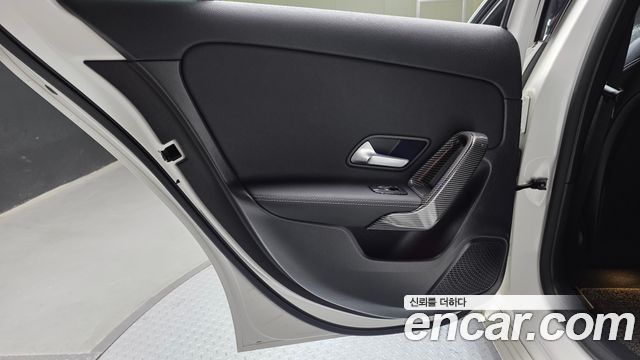Mercedes-Benz A-Class (W177) A220 Hatchback 2021 — фото 25