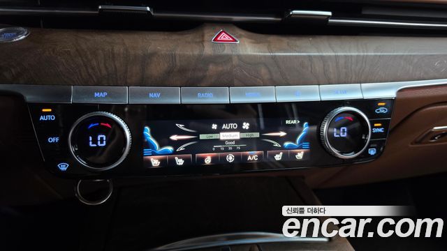 Genesis G80 (RG3) Gasoline 3.5 Turbo AWD 2021 — фото 32