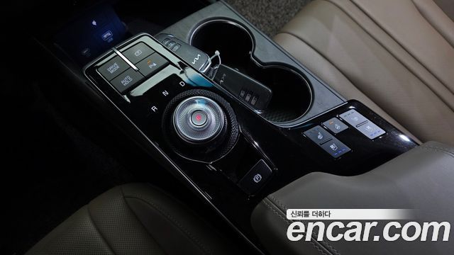 Kia K8 2.5 Gasoline 2WD Noblesse 2023 — фото 9