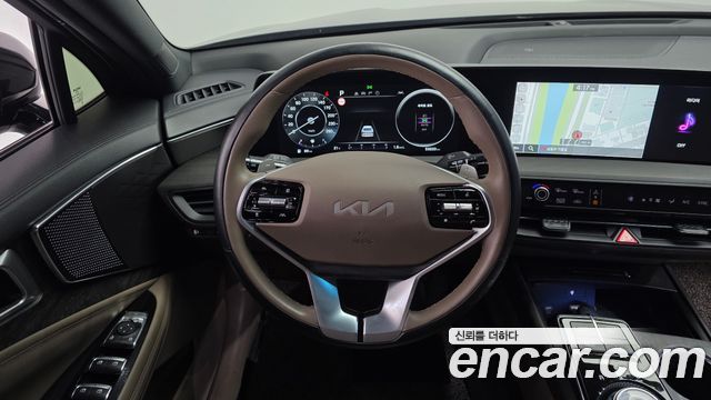 Kia K8 2.5 Gasoline 2WD Noblesse 2023 — фото 13