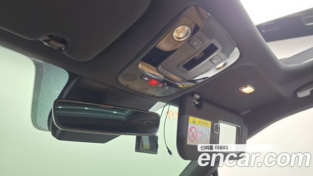 Kia Sorento (IV) HEV 1.6 2WD Signature 2023 — фото 17