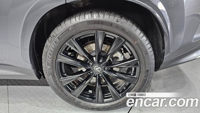 Lexus NX450h+ (II) F-Sport 2025 — фото 27