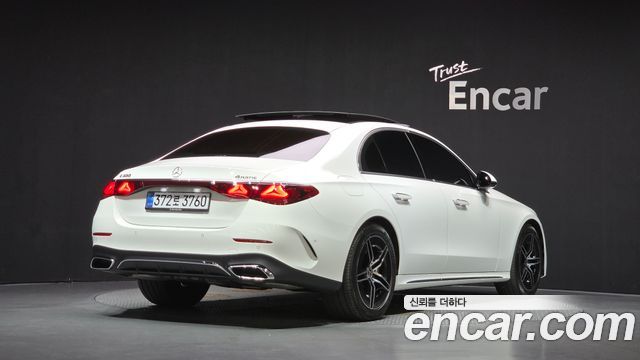 Mercedes-Benz E-Class (W214) E300 4MATIC AMG Line 2026 — фото 2
