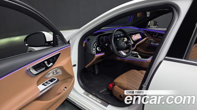 Mercedes-Benz E-Class (W214) E300 4MATIC AMG Line 2026 — фото 10