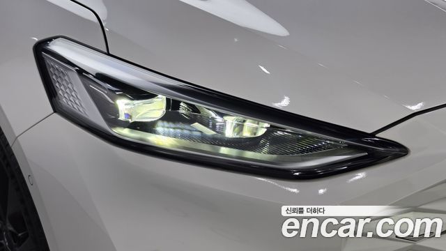 Kia K8 2.5 Gasoline 2WD Signature Special 2023 — фото 22