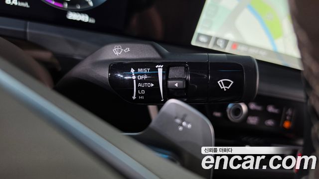 Kia K8 2.5 Gasoline 2WD Signature Special 2023 — фото 30