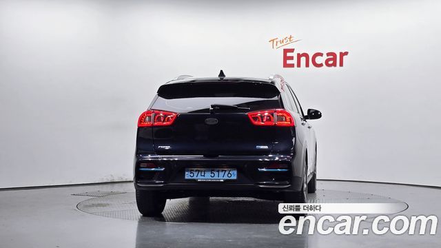 Kia Niro EV Noblesse 2019 — фото 4