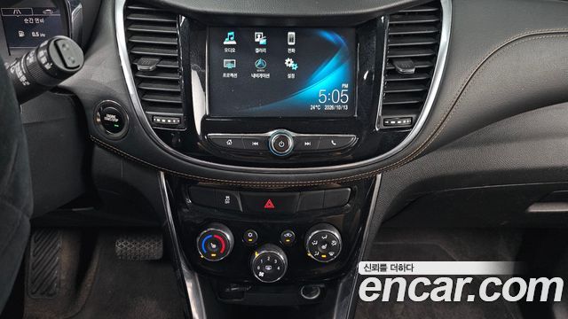 Chevrolet Trax 1.4 Premier 2018 — фото 14