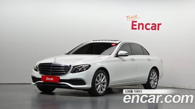 Mercedes-Benz E-Class (W213) E300 4MATIC Exclusive