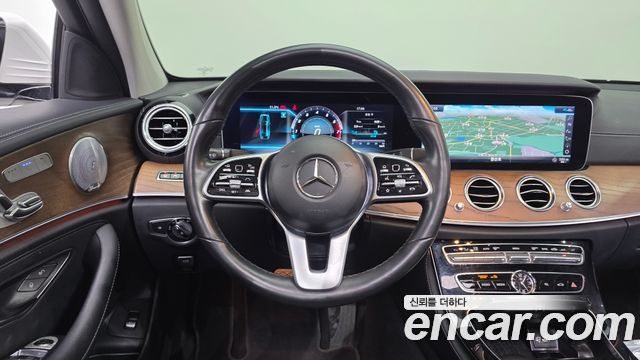 Mercedes-Benz E-Class (W213) E300 4MATIC Exclusive 2020 — фото 14