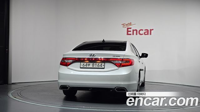 Hyundai Grandeur (HG) HG300 Exclusive 2016 — фото 4
