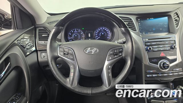 Hyundai Grandeur (HG) HG300 Exclusive 2016 — фото 13