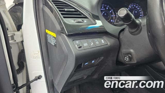 Hyundai Grandeur (HG) HG300 Exclusive 2016 — фото 27