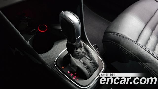 Volkswagen Polo 1.4 TDI R-Line 5th 2016 — фото 9