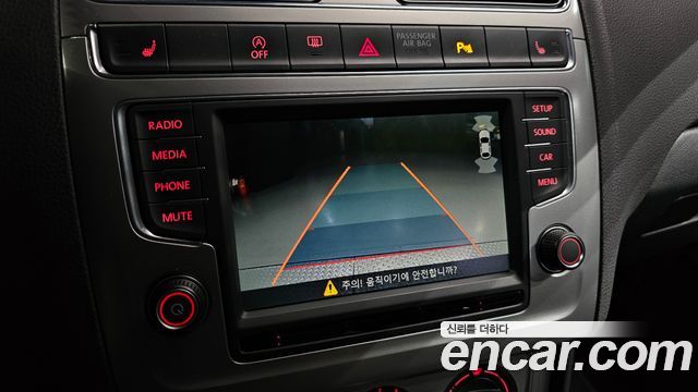 Volkswagen Polo 1.4 TDI R-Line 5th 2016 — фото 15