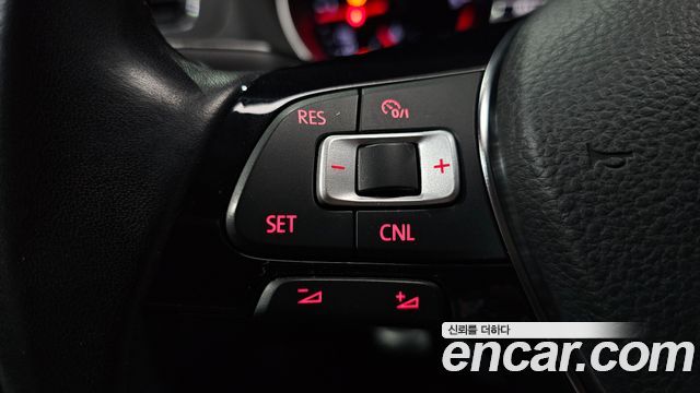 Volkswagen Polo 1.4 TDI R-Line 5th 2016 — фото 19