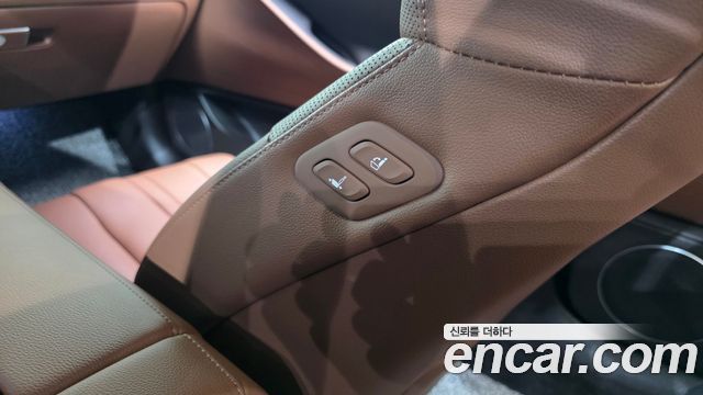 Genesis G80 (RG3) Gasoline 2.5 Turbo 2WD 2023 — фото 36