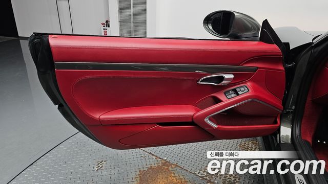 Porsche 718 Boxster 4.0 GTS 2022 — фото 24