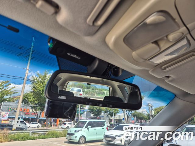 KG Mobility (SsangYong) Rexton W 2.2 4WD RX7 Deluxe 2016 — фото 3