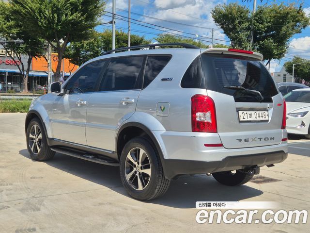 KG Mobility (SsangYong) Rexton W 2.2 4WD RX7 Deluxe 2016 — фото 9