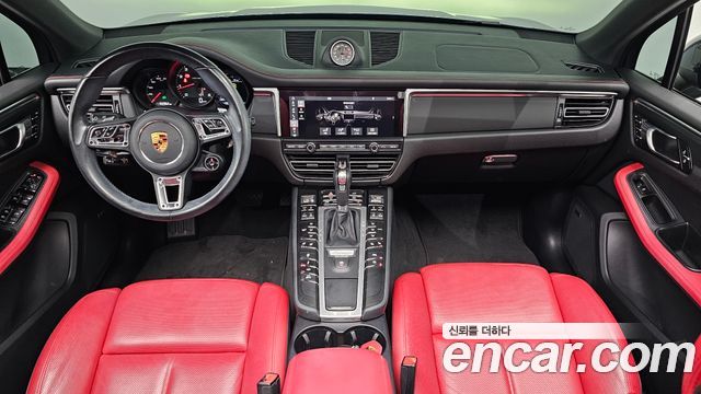 Porsche Macan 2.0 95B 2021 — фото 7