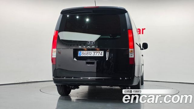 Hyundai Staria L3.5 Cargo 3-Seater Modern 2024 — фото 4