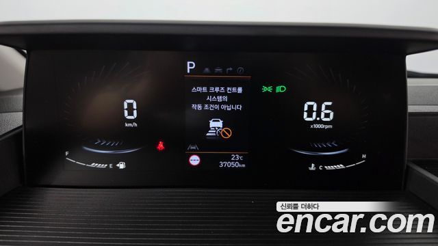 Hyundai Staria L3.5 Cargo 3-Seater Modern 2024 — фото 17
