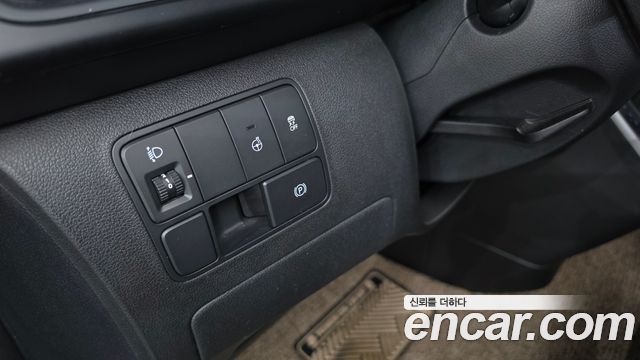 Hyundai Staria L3.5 Cargo 3-Seater Modern 2024 — фото 20