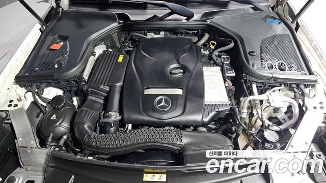 Mercedes-Benz E-Class (W213) E200 Avantgarde 2018 — фото 6