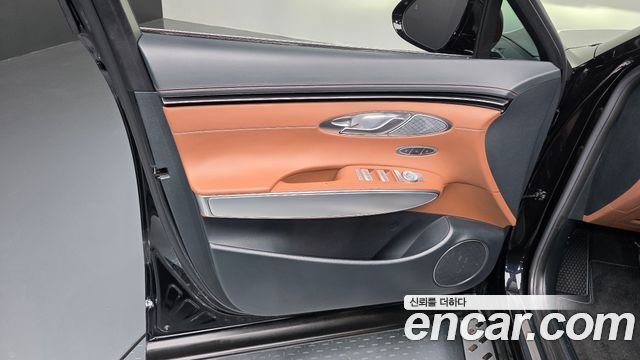 Genesis GV70 2.5T Gasoline AWD 2021 — фото 24
