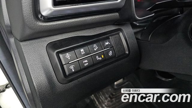 KG Mobility (SsangYong) Tivoli 1.6 2WD V3 2024 — фото 20