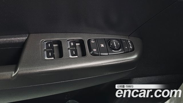 Kia Sportage The Bold Diesel 2.0 2WD Prestige 2020 — фото 12