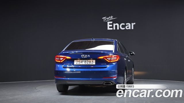 Hyundai Sonata (LF) 2.0 Premium 2015 — фото 4