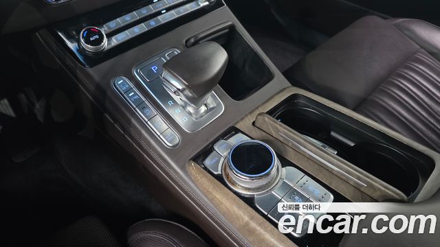 Genesis G90 3.3 T AWD Premium Luxury 2019 — фото 9