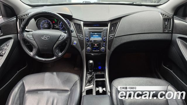 Hyundai Sonata The Brilliant CVVL Attration 2014 — фото 7