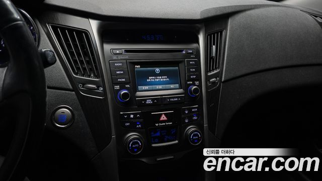Hyundai Sonata The Brilliant CVVL Attration 2014 — фото 14