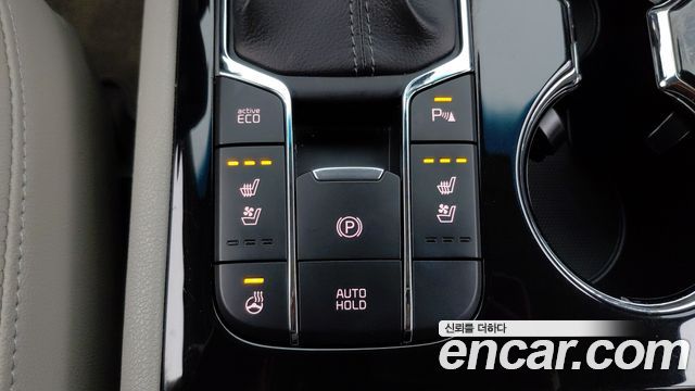 Kia Carnival 9-Seater Noblesse 2019 — фото 20