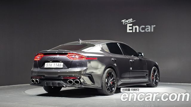 Kia Stinger 2.0 Turbo 2WD Platinum 2019 — фото 2